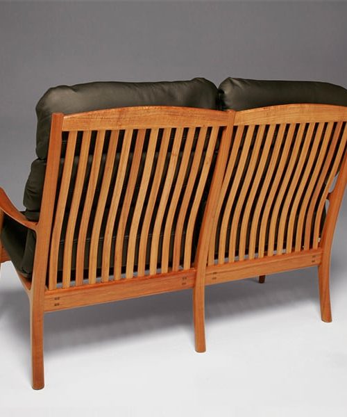 Werriwa double lounge chair in blackwood