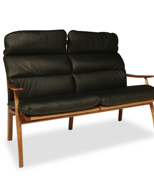 Werriwa double lounge chair in blackwood
