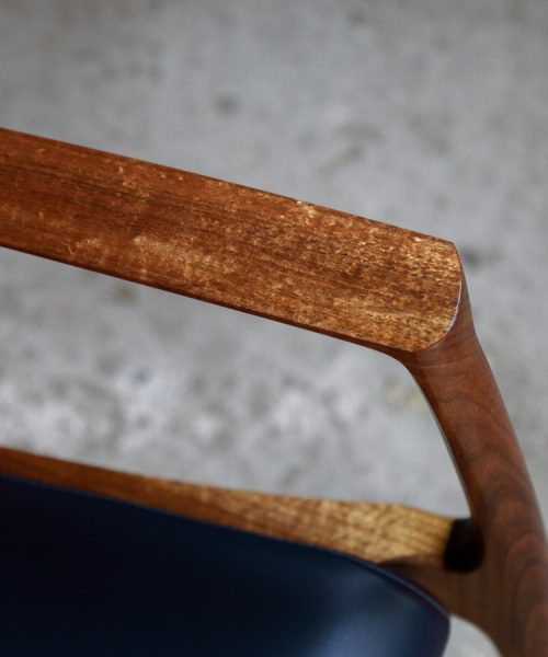 A working rocking chair made for Australian conditions from Australian native timbers
