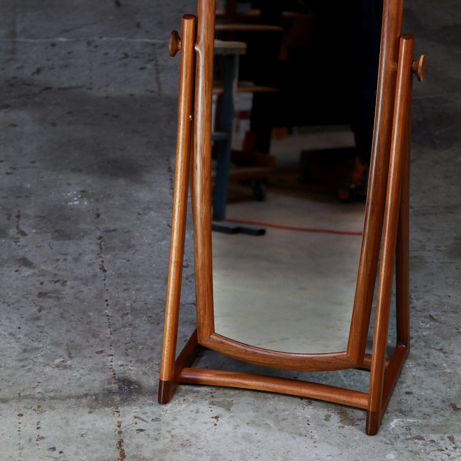 A cheval style mirror designed for Australian homes and crafted from native timbers.